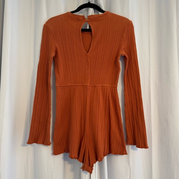 Urban Outfitters Ribbed Long Sleeve Romper Womens Medium Rust Terracotta - Picture 3 of 6